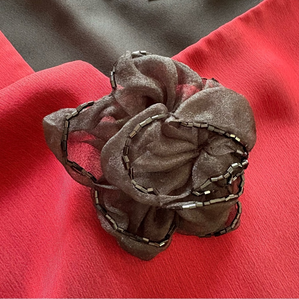 VTG Donna Ricco Dress Size 14 Red Black Rose Brooch Asymmetric Hem Dark Romantic - Picture 4 of 15